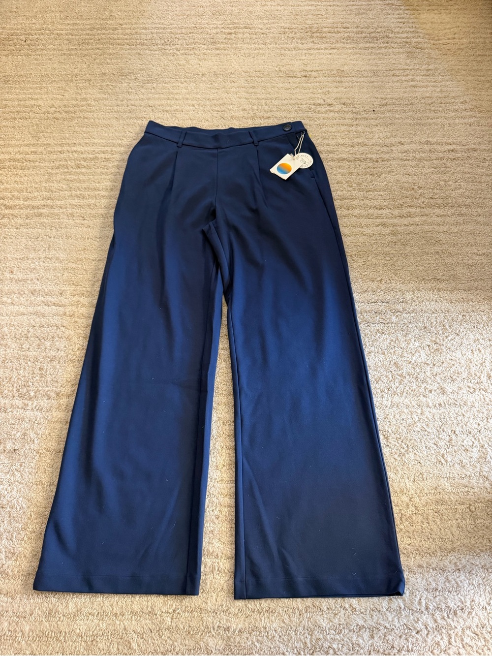 Vuori women’s navy blue wide leg pants size large